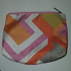 Clinique Bags - Clinique makeup bag Clinique Bags - Clinique makeup bag